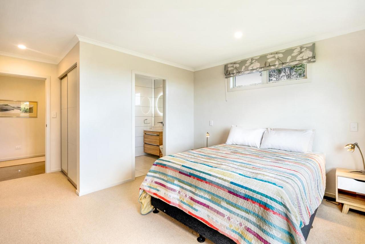 Matenga Townhouse - Waikanae Holiday Home المظهر الخارجي الصورة